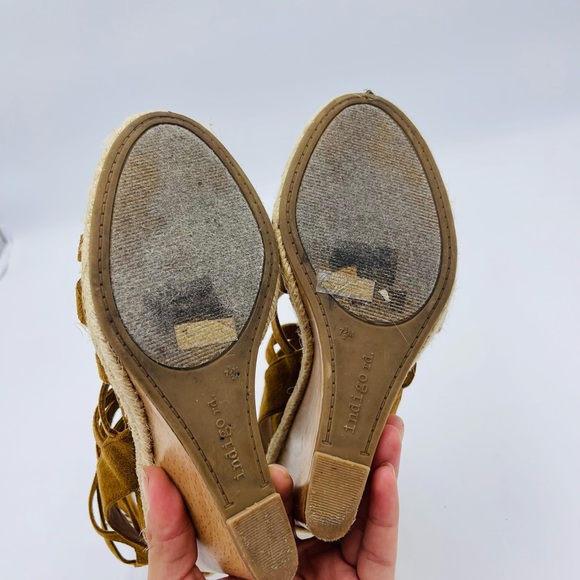 Indigo Rd Medium Brown Multi Strap Tassel Haylei Wedge - Picture 5 of 7